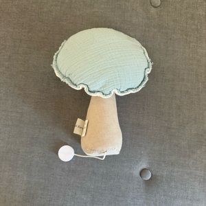 Kids Annabel kern musical mushroom